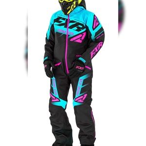 LOOKING FOR women’s/youth monosuit